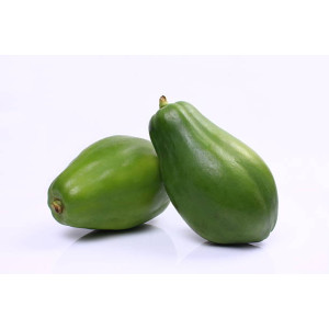 Fresh Green Papaya (500–550 g)